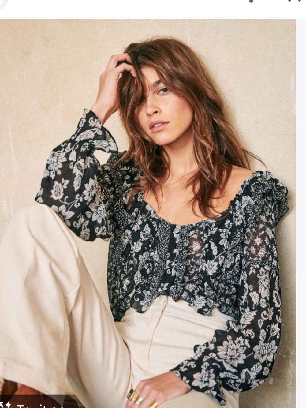 Sézane button up floral top